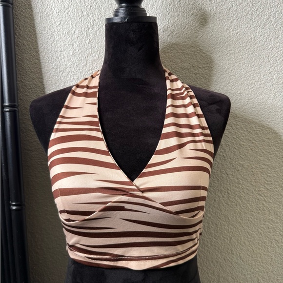 SHEIN Brown Zebra Print Crop Top - Picture 1 of 2
